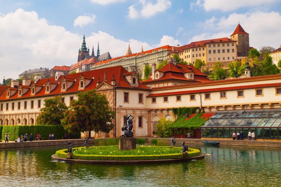 Prague Castle & Castle District: 2-Hour Guided Tour - Practical advice for a smoother visit