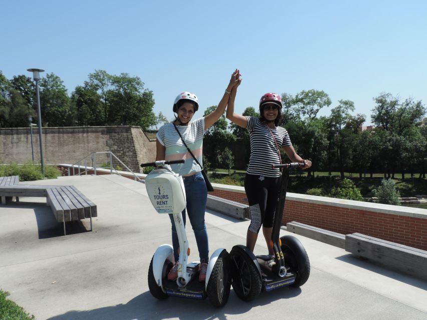 Prague: Castle District Segway Tour - Villa Müller and the Architecture of the Route