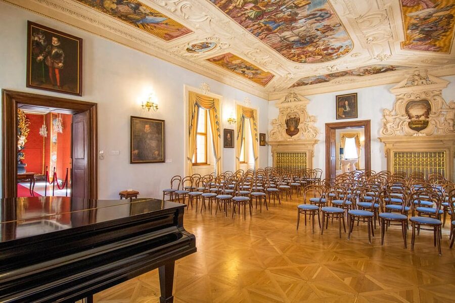 Prague Castle: Midday Classical Concert at Lobkowicz Palace - The Music: Czech Favorites and European Masters