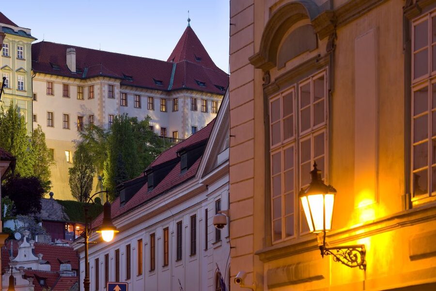 Prague Castle: Midday Classical Concert at Lobkowicz Palace - Inside the Baroque Concert Room
