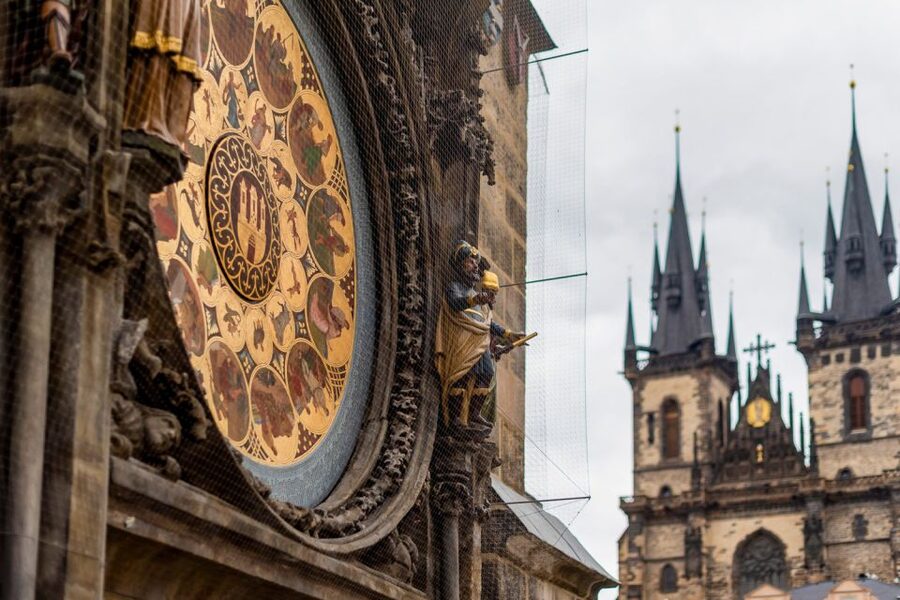 Prague: Castle, National Museum & Town Hall Tickets & Audio - Prague Castle and the Circuit B highlights