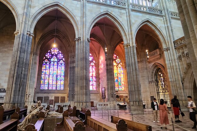 Prague Castle Private Walking Tour - Why a private Prague Castle tour can be worth it