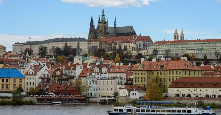 Prague Castle Tour With Tickets - Key points at a glance