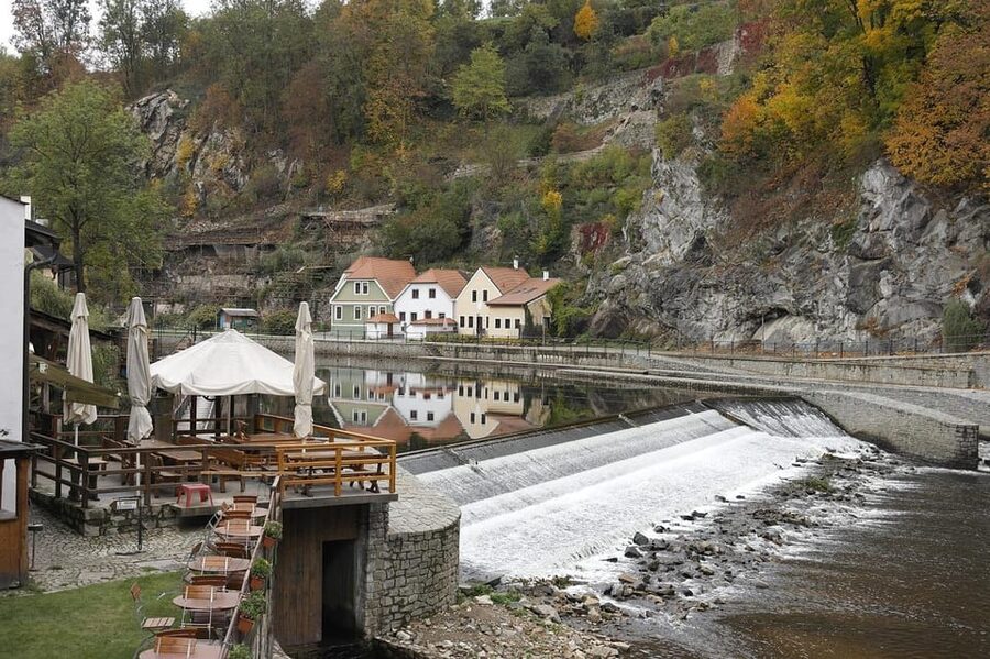 Prague: Cesky Krumlov Private Day Tour - Why Cesky Krumlov Makes Sense From Prague
