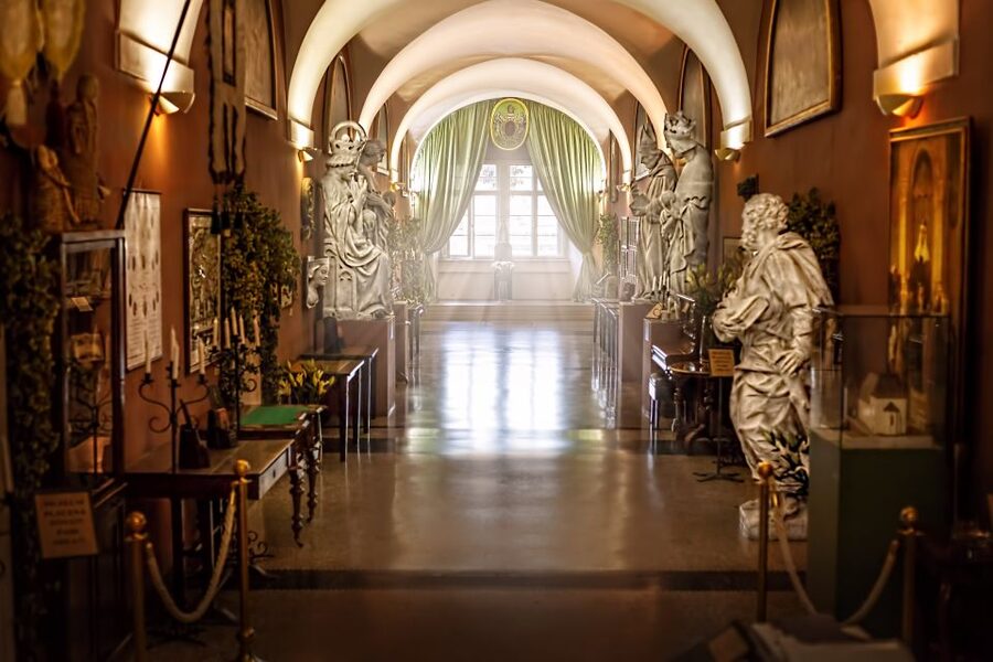 Prague: Charles Bridge Museum Entry Ticket - Should you book the Charles Bridge Museum?