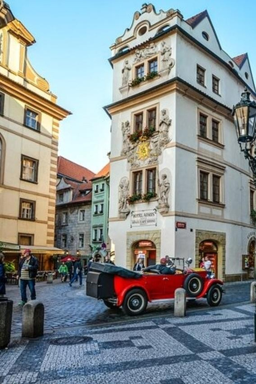 Prague: City Highlights Walking Tour - Starting at Veleslavínova in Prague’s historic center