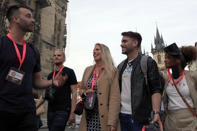 Prague City Tour with Virtual Reality - What the guide and group size add