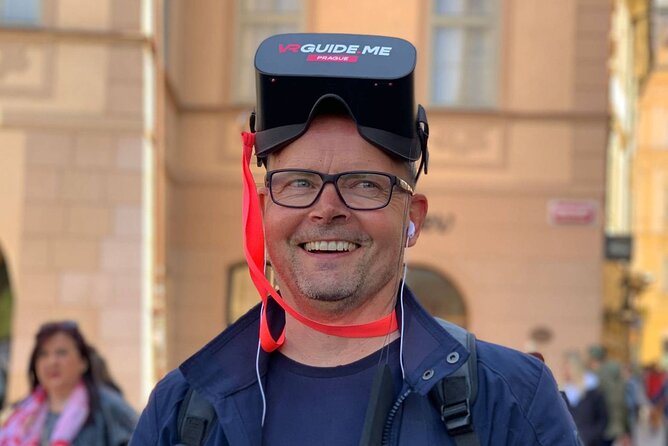 Prague City Tour with Virtual Reality - The astronomical clock gets more than a photograph