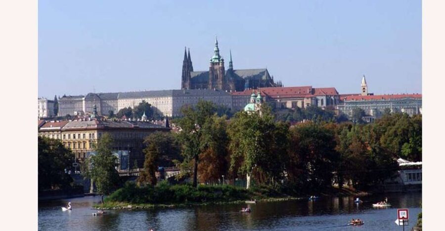 Prague: Classic City Bike Tour - Dancing House and the riverfront
