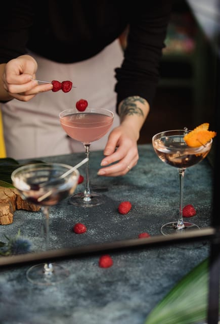 Prague: Cocktail Making Workshop with Bartender - Learning two cocktails by making them yourself