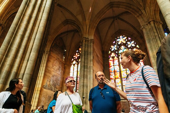 Prague Combo: Castle Guided Tour, Bus and Optional Boat - Key points at a glance