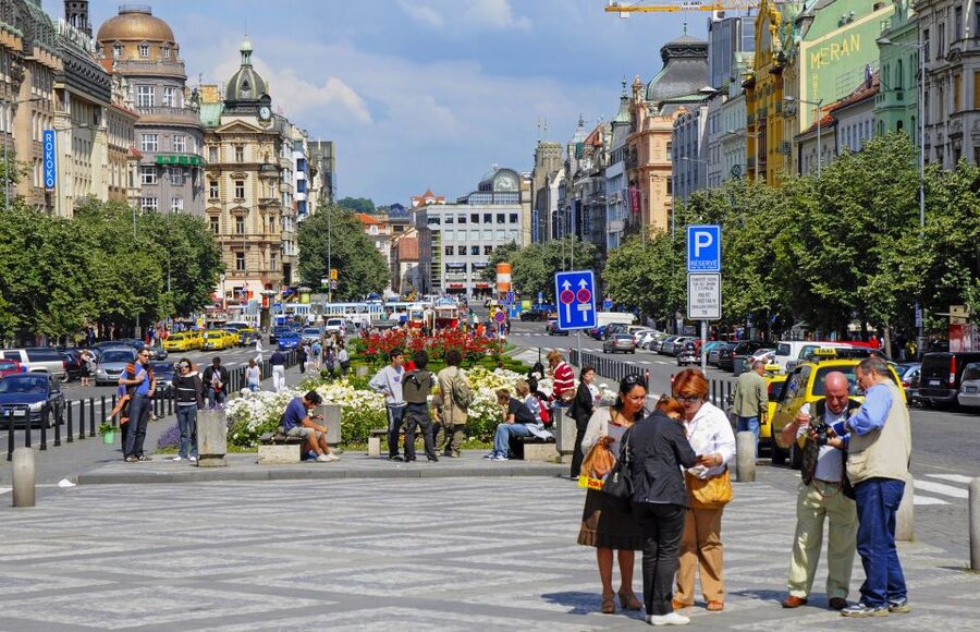 Prague: Communists and World War II Tour - Guides, group feel, and the best way to use your two hours