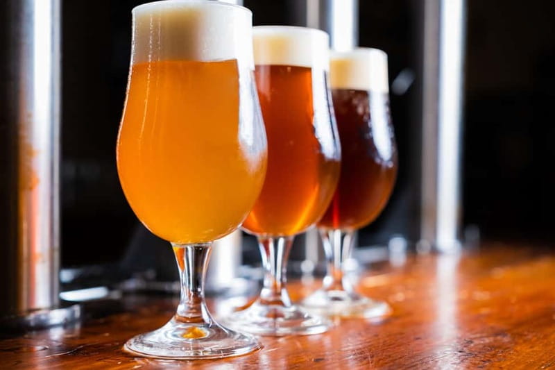 Prague: Craft Beer Tour 8 Czech Beers, Taproom & Beer Garden - Key points to know before booking