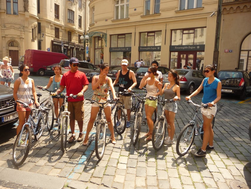 Prague E-Bike City Ride tour : 2hrs - Charles Bridge and the river crossing