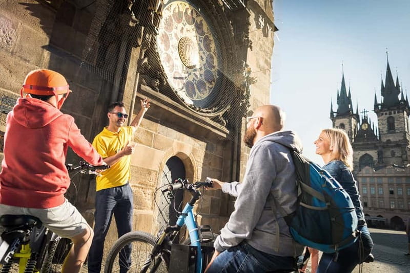 Prague: E-Scooter Grand City & Panoramas Small-Group Tour - Practical tips for a smoother ride