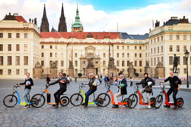 Prague: electric scooter & E-bike guided tour - Choosing between one, two, and three hours