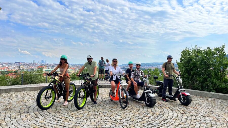 Prague: Electric Trike Viewpoints Tour - Rudolfinum and Old Town Square