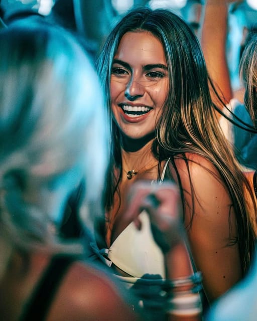Prague: EPIC Nightclub Entry Ticket - The first hour: getting settled before the music takes over
