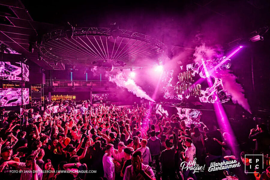 Prague: EPIC Nightclub Entry Ticket - Arriving at a modern club in central Prague