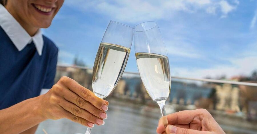 Prague: Evening Vltava River Eco Cruise with Prosecco - The government quarter and Prague’s modern rhythm