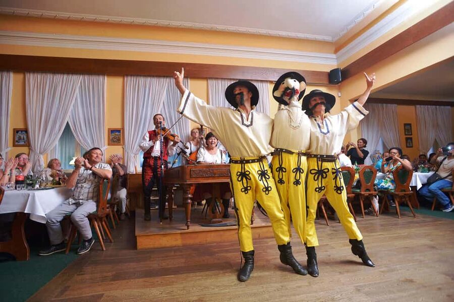 Prague: Folk Dancing Dinner Experience - What this Prague folk evening is really about