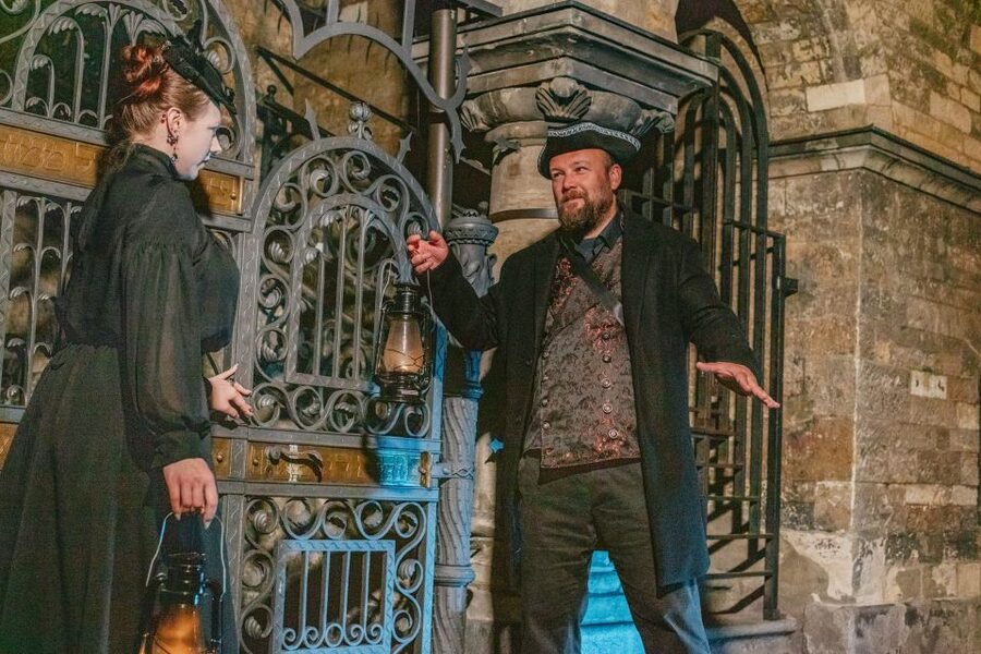 Prague: Ghosts and Legends Nighttime Guided Walking Tour - The essential details at a glance