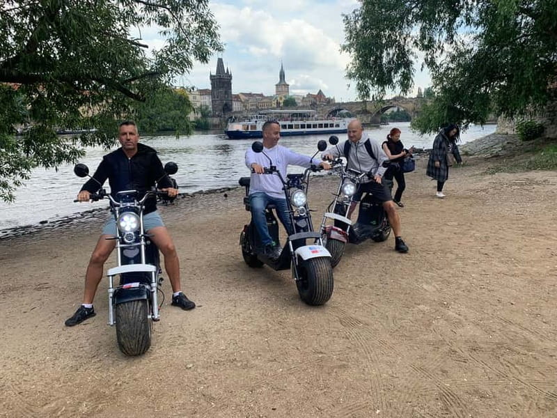Prague: Guided Fat Tire e-Scooter Tour - Hradchanska Square and Prague Castle