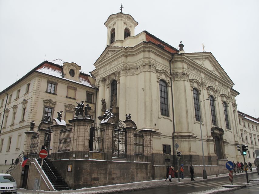 Prague: Guided Operation Anthropoid Tour with Lidice - How the guide shapes the experience