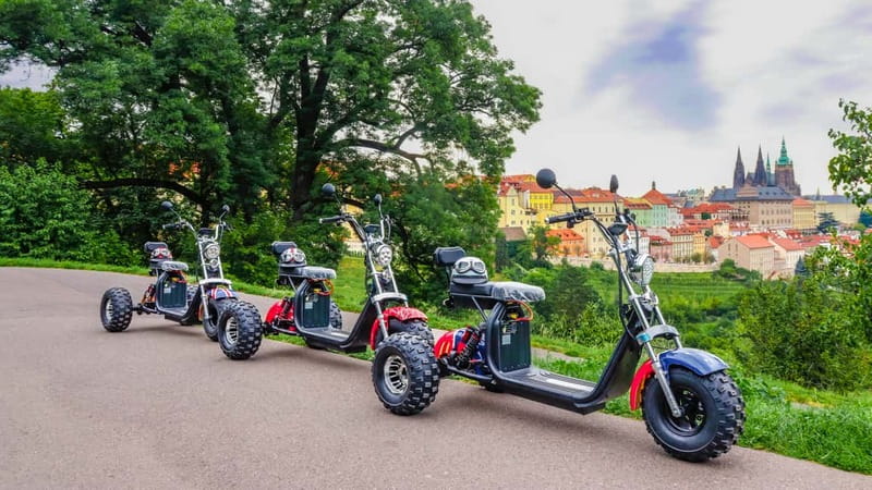 Prague: Guided Sightseeing Tour by Electric Trike - What the guides add to the ride