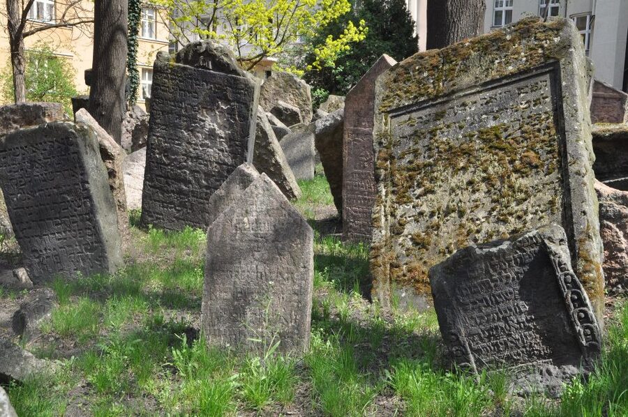 Prague: Guided Walking Tour of Prague's Jewish Quarter - Key points before you book