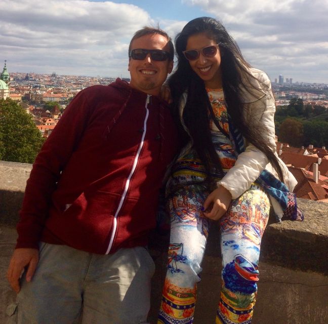 Prague: Half-Day City Highlights Walking Tour - Hradčany Square and the final approach to Prague Castle