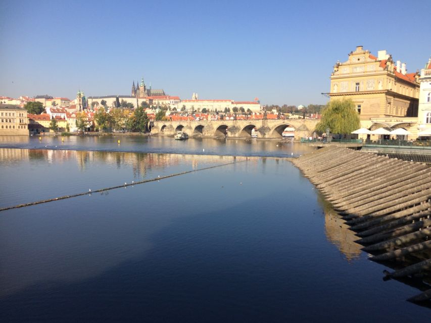 Prague: Half-Day City Highlights Walking Tour - Lesser Town and the climb toward Hradčany