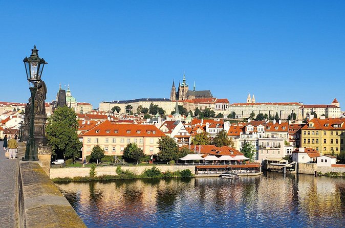 Prague Highlights - 3 hours Private WalkingTour - Celetna Street keeps the Royal Route moving
