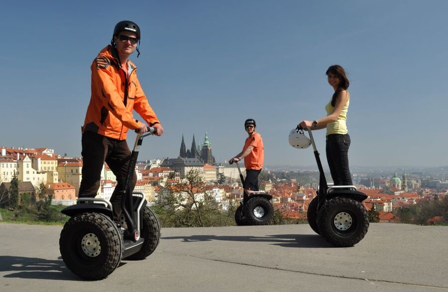 Prague Highlights: Segway & E-Scooter Tour with Taxi Pick-Up - Who should book this experience