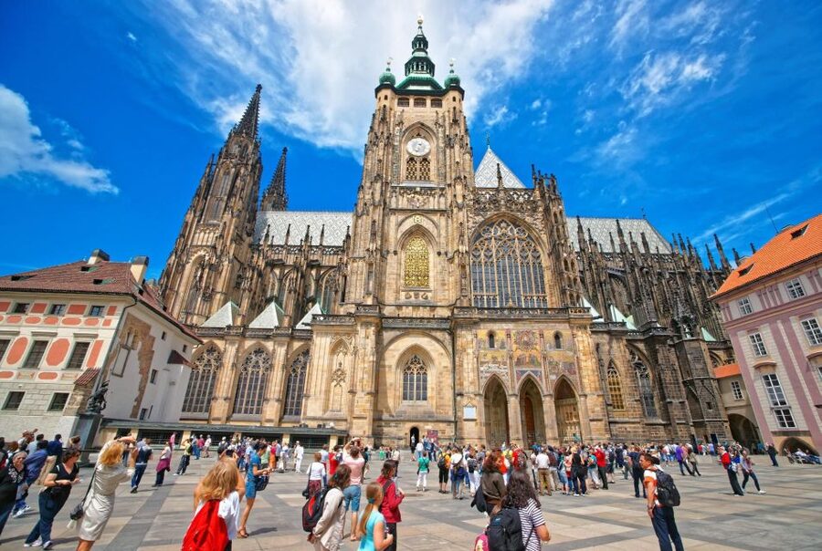 Prague Hradcany Castle, St Vitus Cathedral Tour with Tickets - St Vitus Cathedral, Prague’s great interior