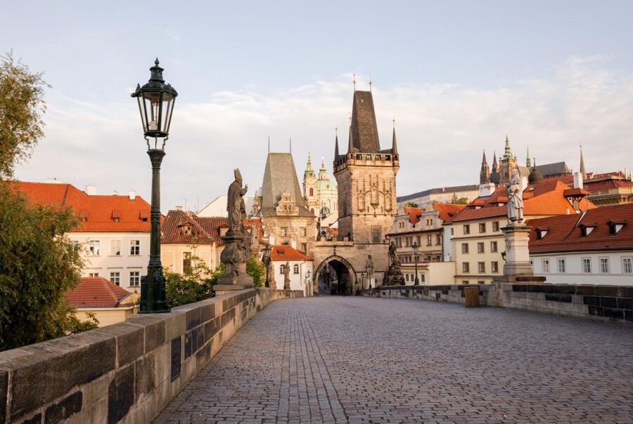 Prague Hradcany Castle, St Vitus Cathedral Tour with Tickets - Private car transfers on the 3-hour and 5-hour choices