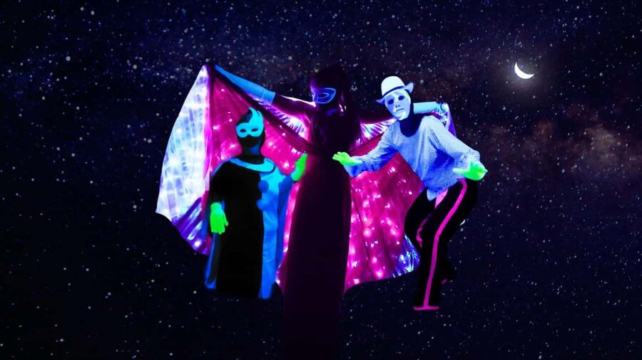 Prague: Images of Love Black Light Theatre Show - Is this Prague black light theatre show worth booking?