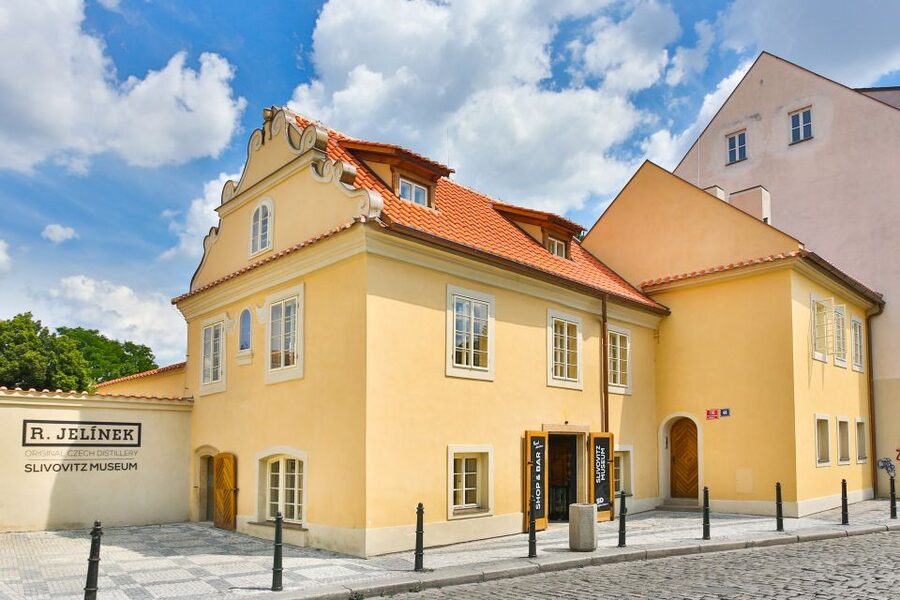 Prague:Interactive Museum of the National Drink with tasting - Why Prague’s national drink is not only beer