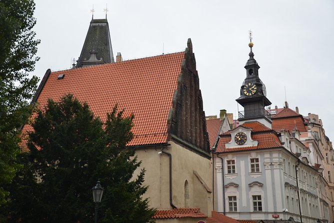 Prague Jewish Quarter Private tour - 3hours - Pinkas Synagogue and the weight of names