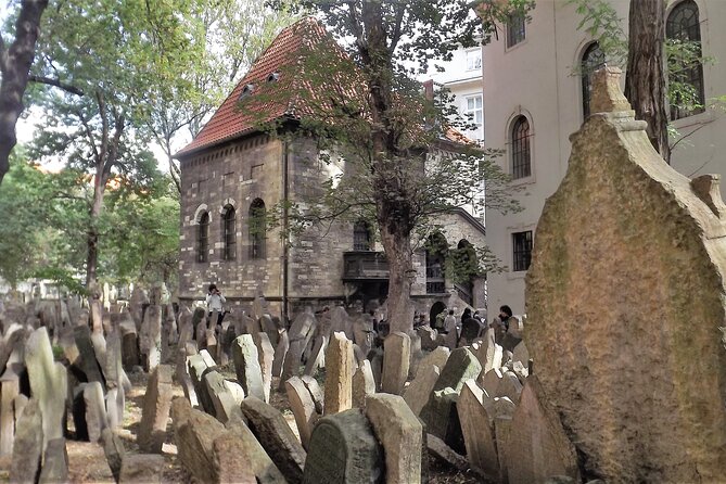 Prague Jewish Town Admission Ticket & Optional Audio Guide - Starting at Maiselova 59/5 with a short orientation
