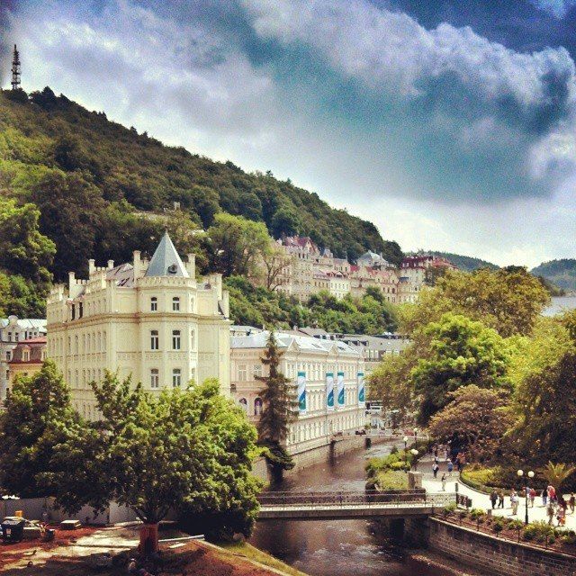 Prague: Karlovy Vary Day Trip with Watchtower and Funicular - Key points to know before booking