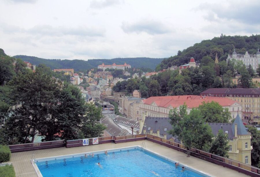 Prague: Karlovy Vary Tour with Lunch and Moser Museum Visit - Price, timing, and overall value at $78