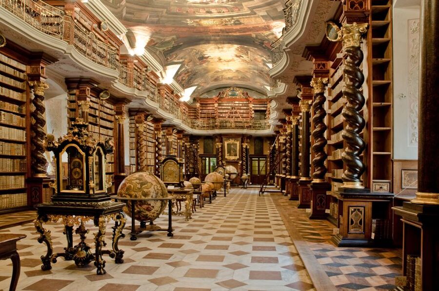 Prague: Klementinum Library & Astronomical Tower Guided Tour - Meridian Hall and the small beam of noon