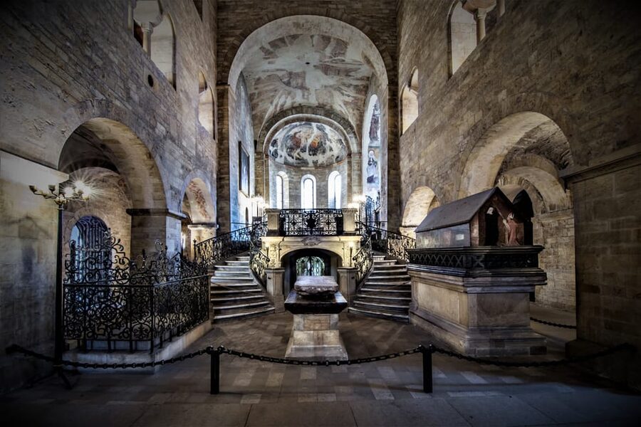 Prague: Klementinum Mirror Chapel Classical Music Concert - Practical advice for a smoother evening