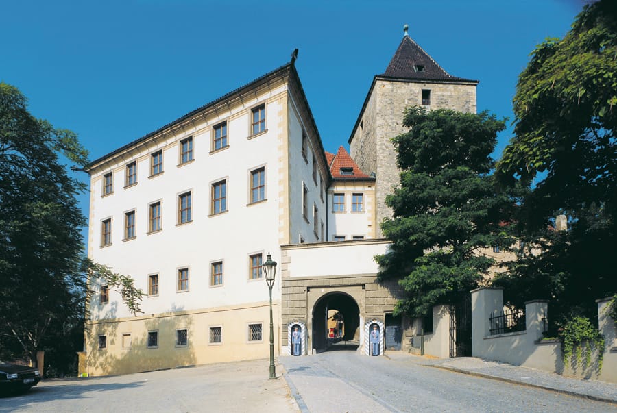 Prague: Lobkowicz Palace Ticket & Audio Guide - Twenty-two galleries with a family point of view