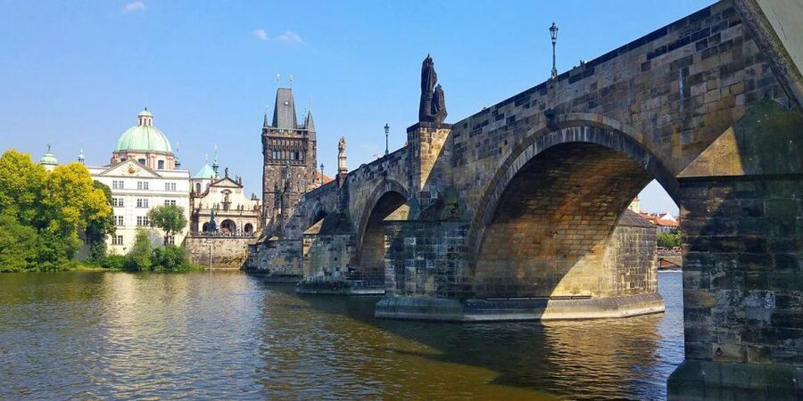 Prague: Lunch Cruise on Vltava River with open Buffet - Old Town, Prague, and the central river view