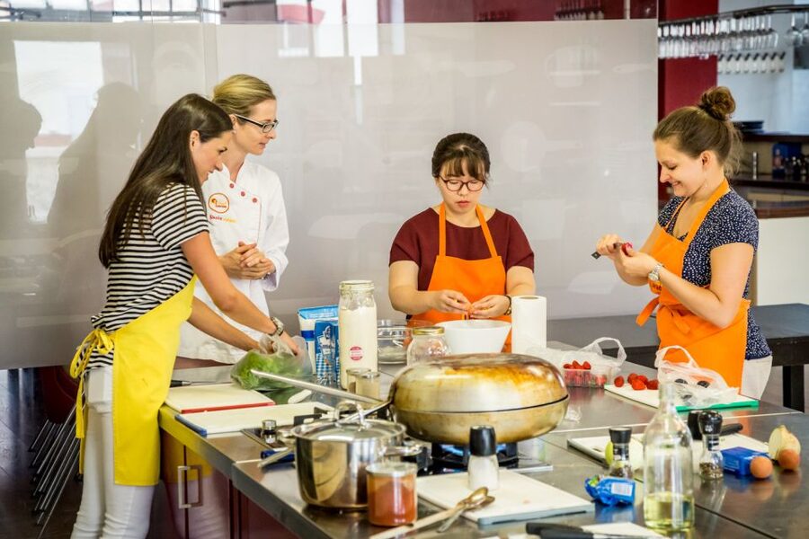 Prague: Market Tour and Traditional Czech Cooking Class - The dishes you may prepare
