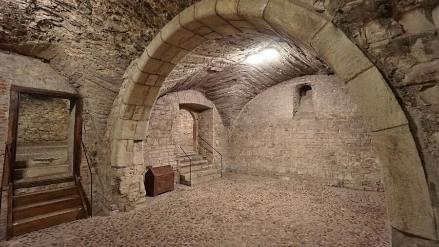 Prague: Medieval Underground Guided Tour - Beneath the Old Town Hall: Prague before the present street level
