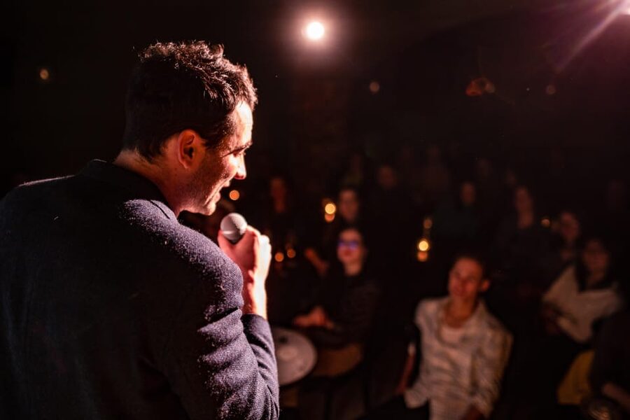 Prague: NYE with Comedy Show, Unlimited Drinks and Fireworks - Why arriving early matters at Metro Comedy Club