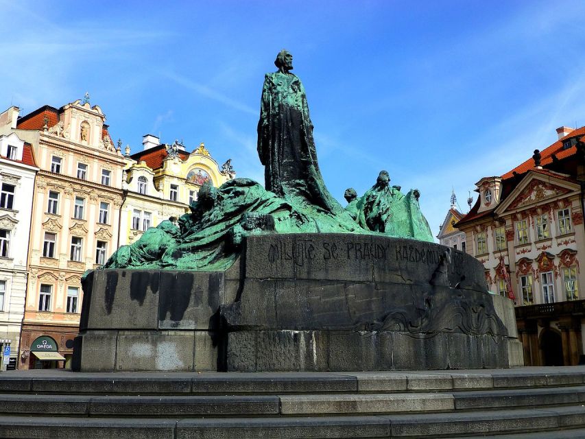 Prague: Old, New, and Jewish Towns Guided Walking Tour - Language, accessibility, and practical fit